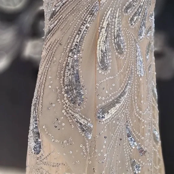 Oscar de la Renta  fern crystal embroidered gown- silver - Picture 5 of 11